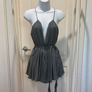 Gray Plunge Neck Mini Dress Boho sexy 100% rayon Selfie Leslie